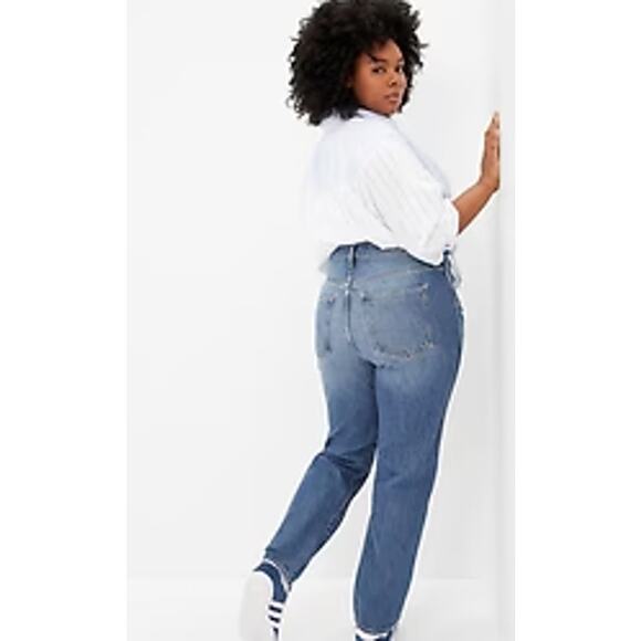 GAP High Rise Distressed Mom Medium Wash Jeans Women Sz 6 28R - Picture 3 of 11